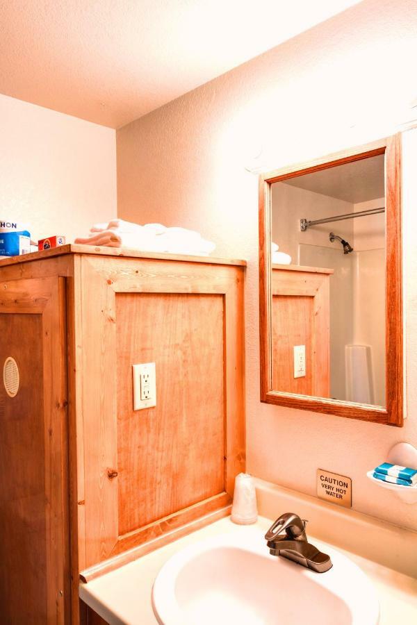 Turning Leaf Townhome Suites Fairwood Kültér fotó